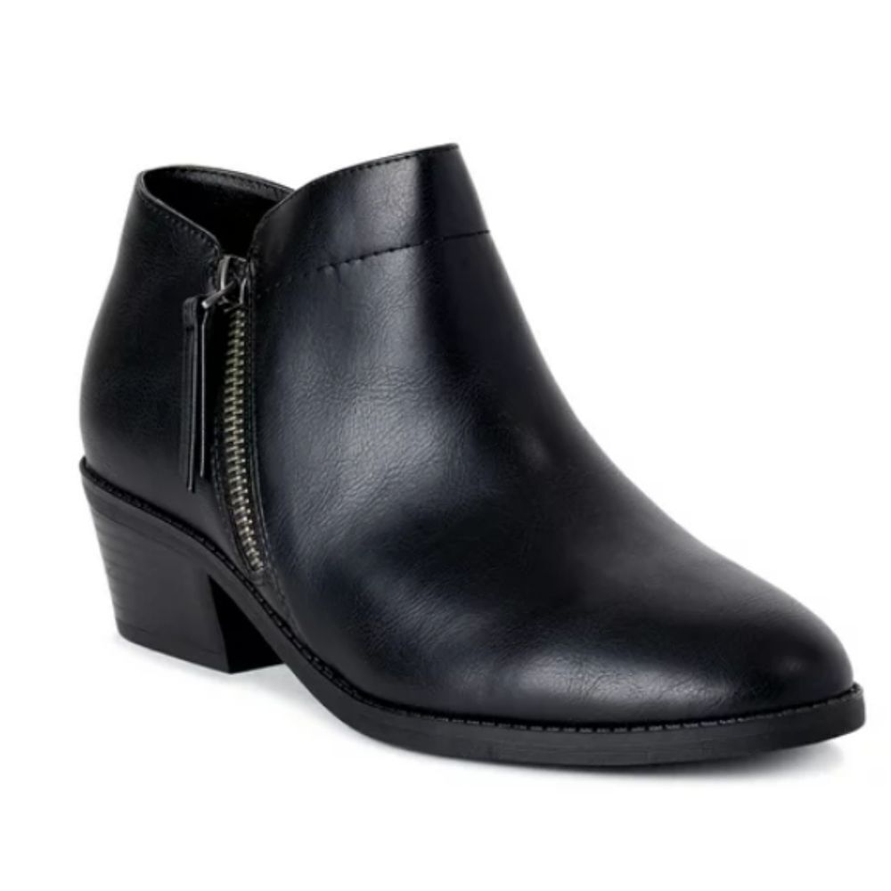 Time and Tru Women'sβ6W 6 Wide Zipper Bootie - New